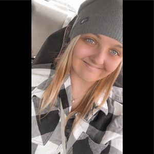 Meet your Posher, Kayti